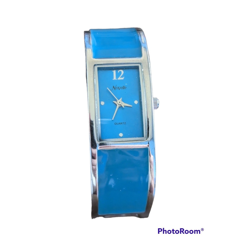 Womens Watch Quartz Novelle Blue New Battery Blue Silver Clamp Type Band Party